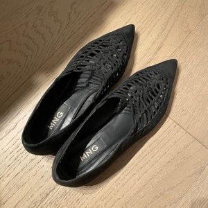 Flat shoes deals mango